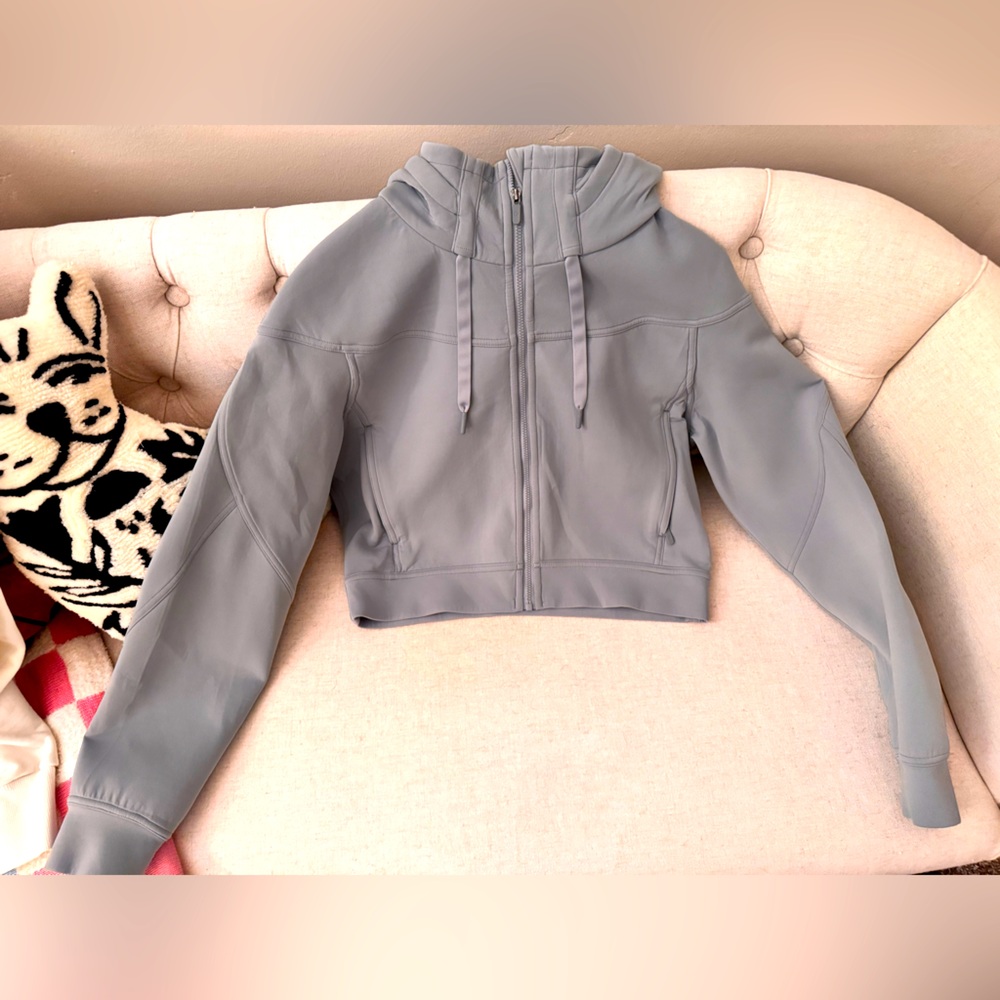 Lot of Lululemon tops